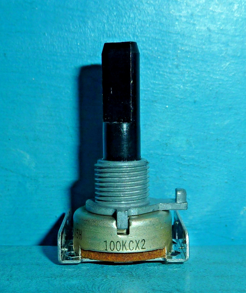 OEM Marantz RM01040630 Potentiometer NOS