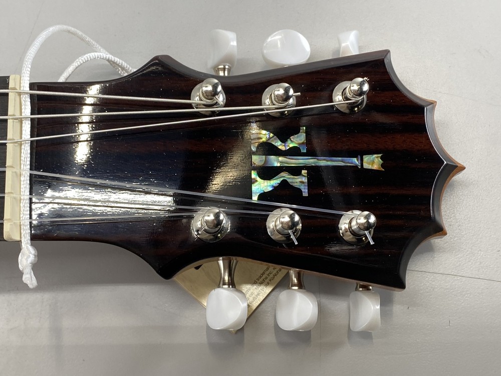 KoAloha Solid Hawaiian Koa Gloss Guitarlele- Brown