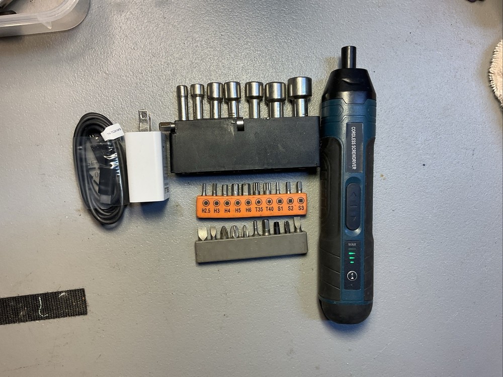 Lithium Pro 4V Screwdriver-Rechargeable W/27 Bits Including Nut Driver Bits