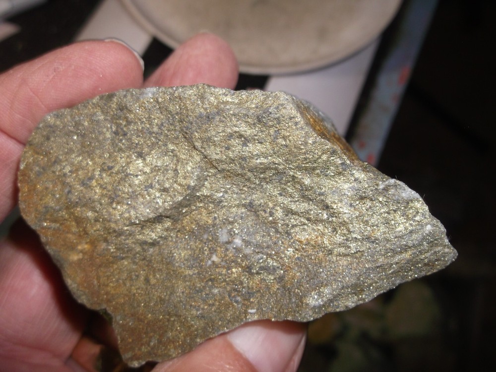 gold silver copper ore, 237 grams samples ,ore high grade .