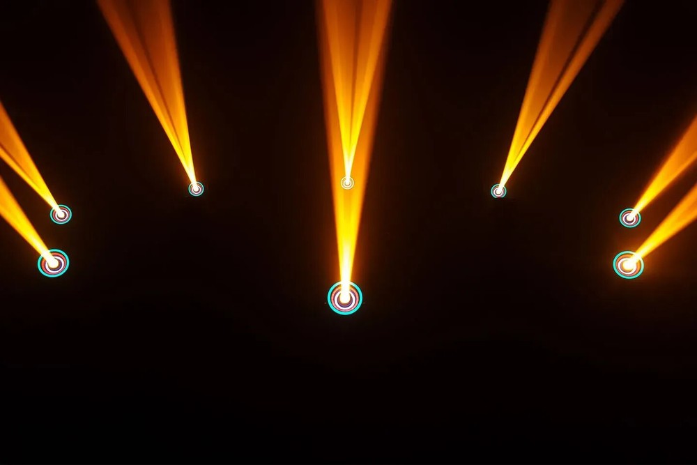 Blizzard Lighting Hypno Spot 30W LED Compact Moving Head Light