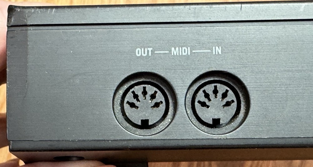 Native Instruments Maschine MK1 Controller MIDI/USB/Audio Interface Pro Gear DJ