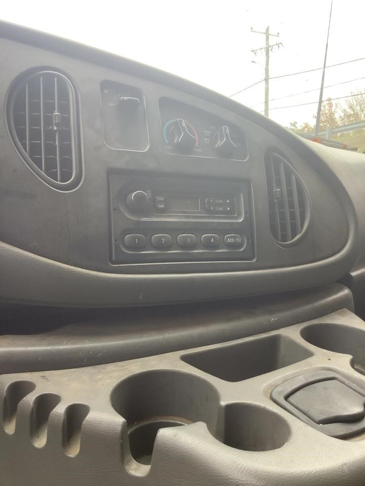Used Fuse Box Engine fits: 2003 Ford E350 VAN Grade A