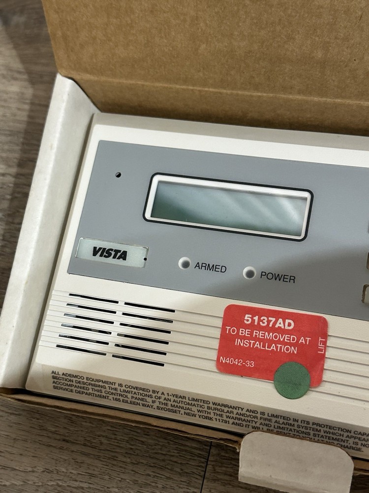 Ademco Console Security Alarm Device 5137AD Vista Keypad Untested Read Descrip
