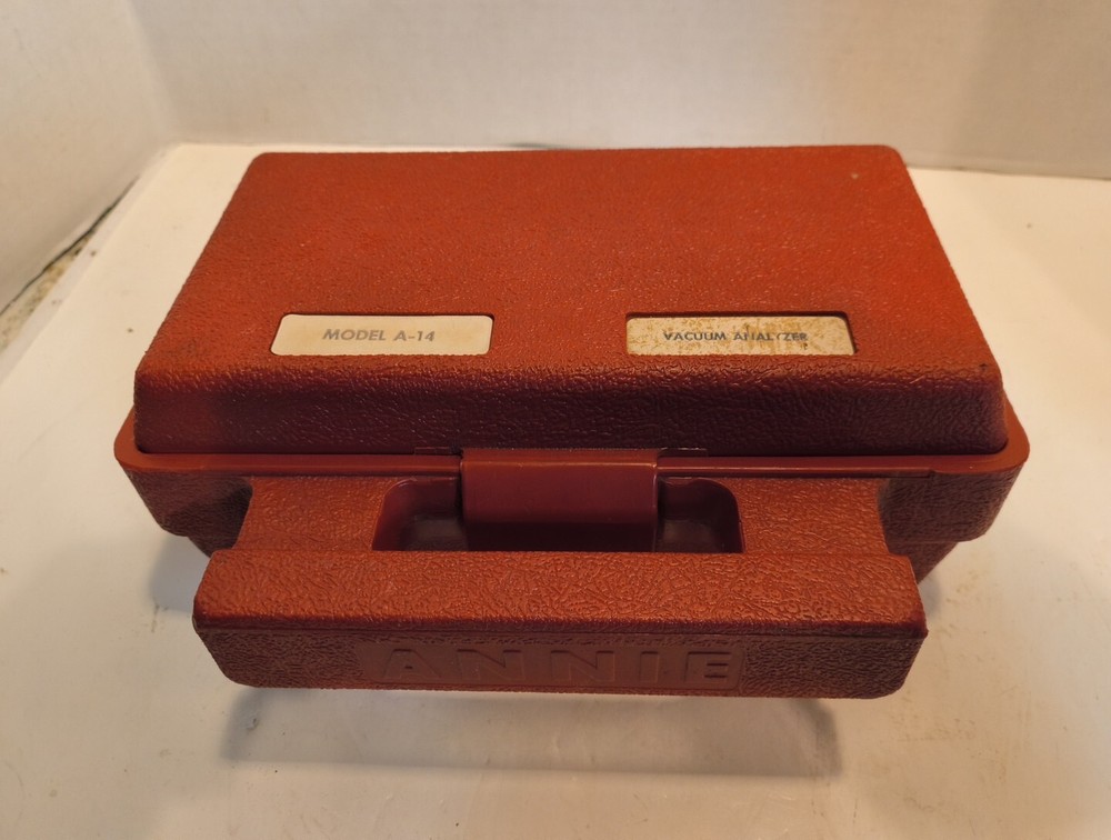 Vintage Vacuum Analyzer Model A-14 "Annie"