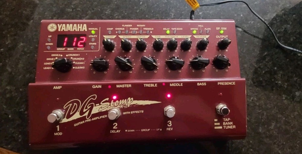 Yamaha G-Stomp MultiEffects Guitar Pedal