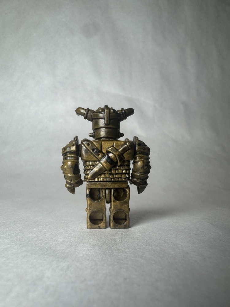 Mega Bloks: Dragons Krystal Wars - Bronze Knight Figure