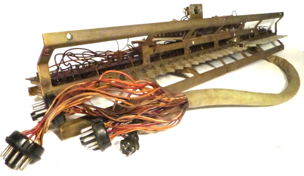 WURLITZER 3100 JUKEBOX part: UNTESTED BUTTON RACK w/ ALL CABLES