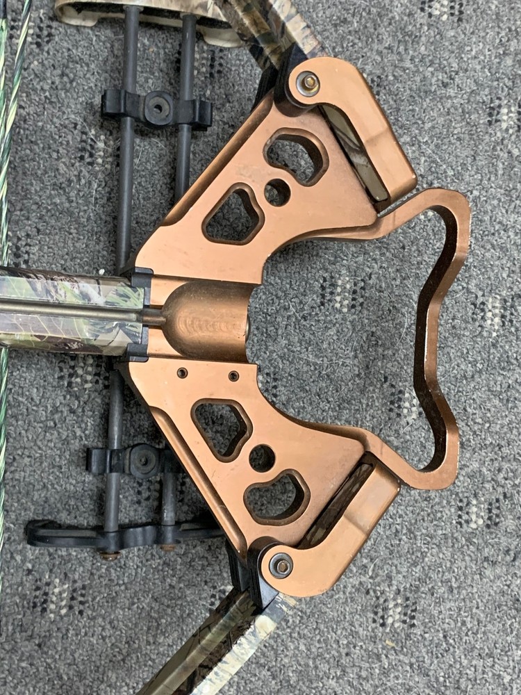 Tenpoint Phantom CLS Crossbow w/ Acu-Draw Cocking Device Scope & Quiver - Nice!