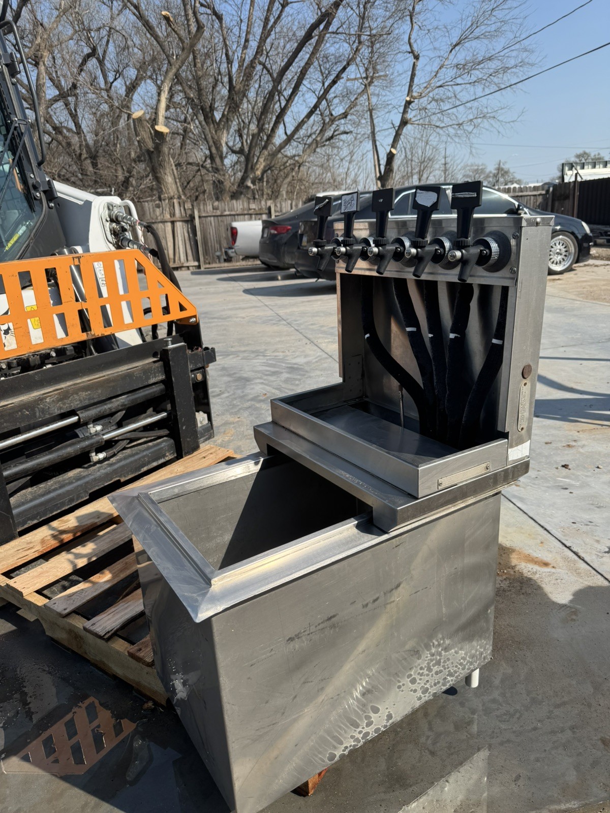 Lancer Ice Cooled Drop in 5 Valve 2205 Beverage Dispenser