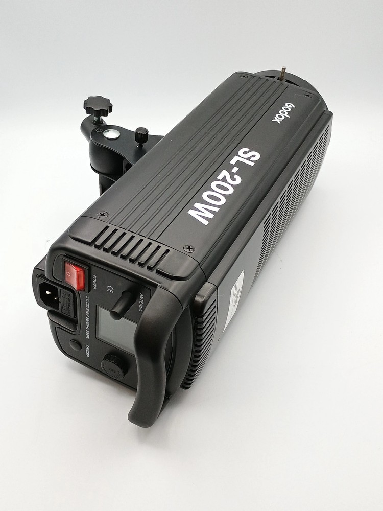 Used Godox SL-200W LED Video Light (Daylight-Balanced)
