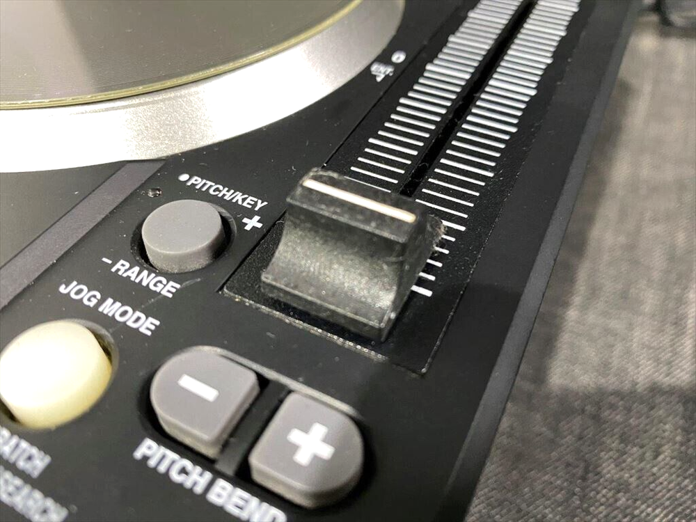 DENON DN-S1200 DJ Multi Player Digital Turntable Controller CD USB DNS1200