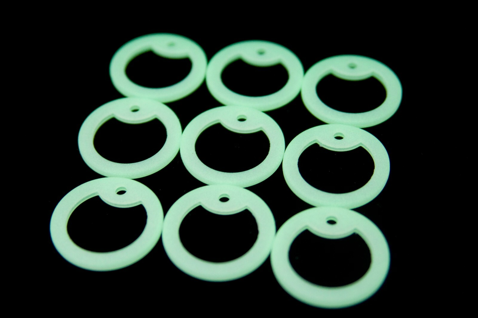 100 Glow In The Dark Green Military Army Dog Tag Rubber Silicone Silencers