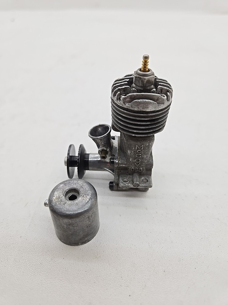 1950 McCoy .098 Glow Ignition Engine M5 #2