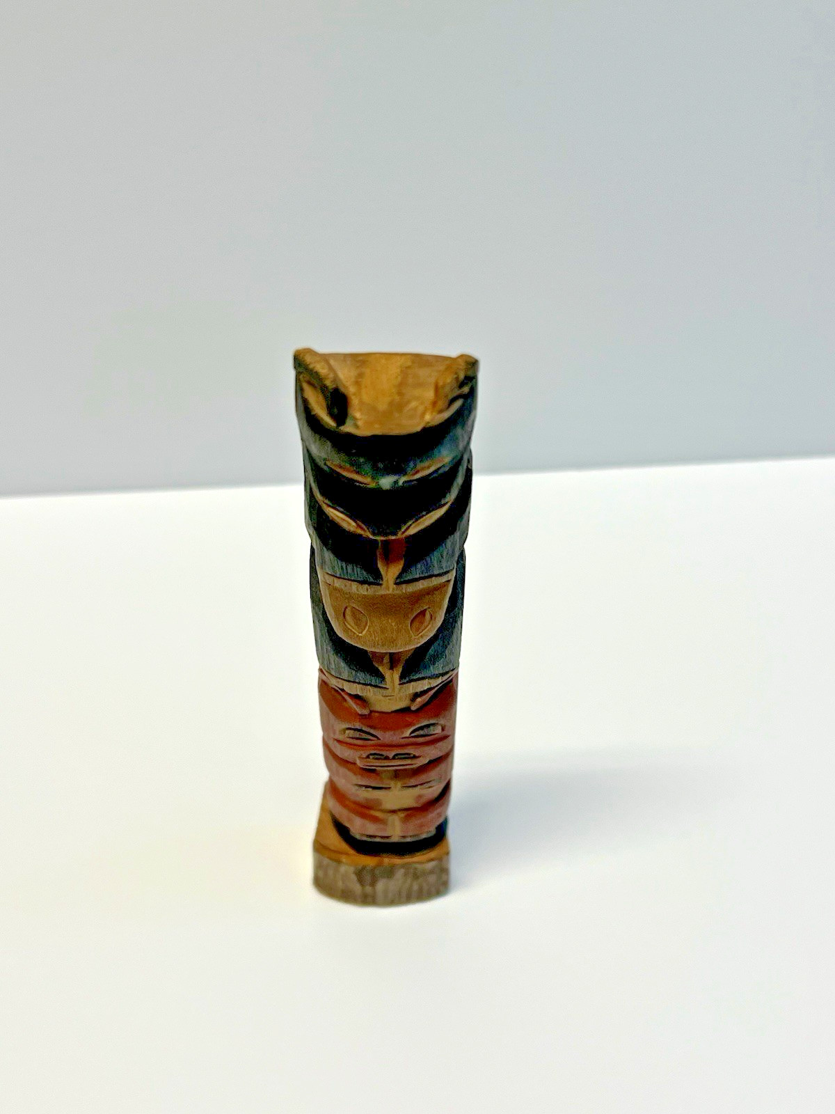 Native American Indian Pacific Northwest Coast Carved Tlingit 7" Tall Totem