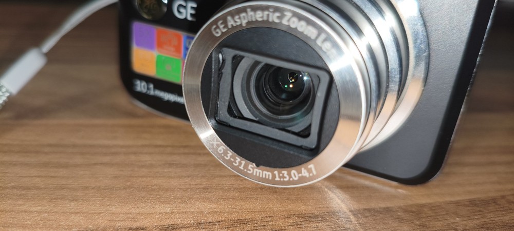 Digital Camera General Imaging GE Z150 10.1 Megapixel