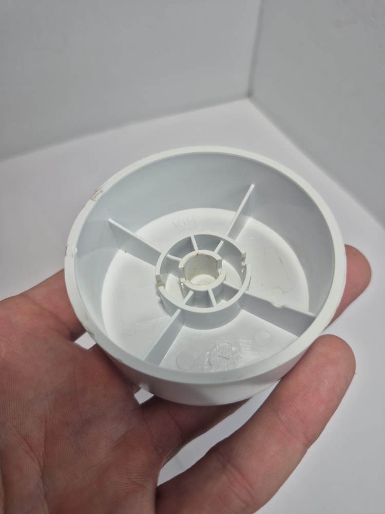 Singer Professional Sewing Machine Model 9100 - Replacement Hand Wheel Knob Only