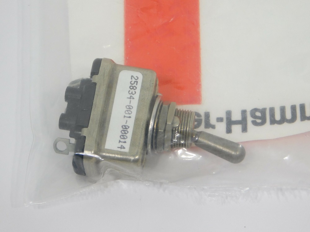 Eaton Culter Hammer Control Toggle 8836K94 Switch SPDT Panel