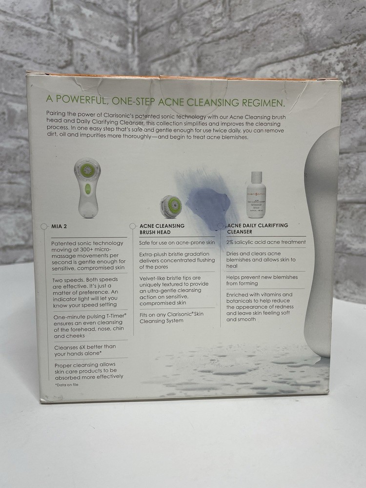 Clarisonic Mia 2 Acne Clarifying Kit NIB Case Brush Cleanser
