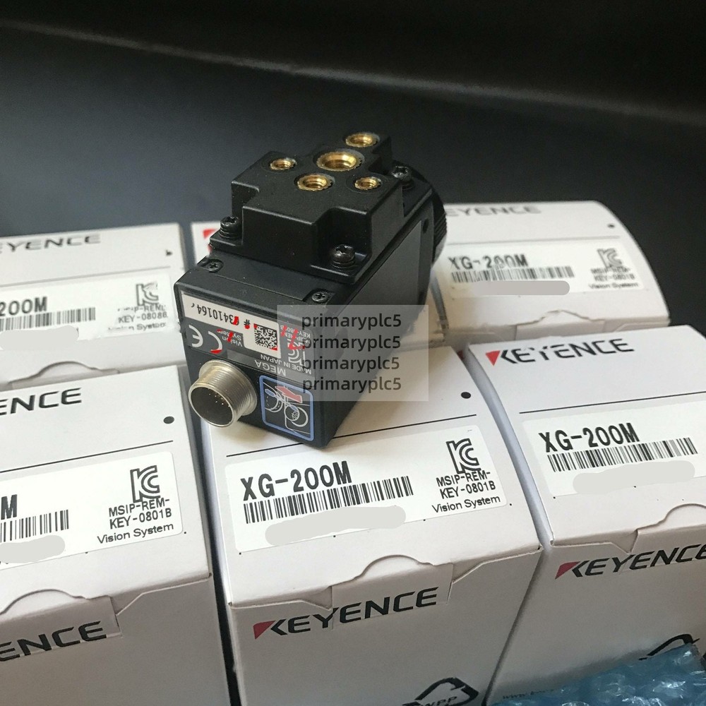1PC NEW KEYENCE XG-200M camera