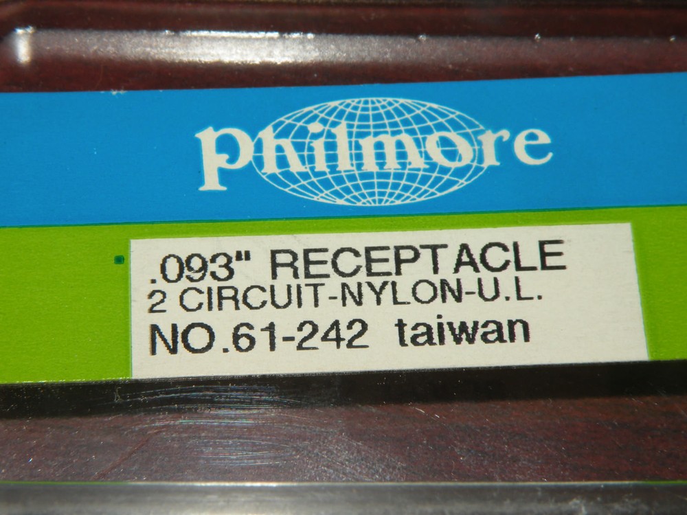 (8) Philmore 61-242 .093" 2 Circuit Nylon Receptacles