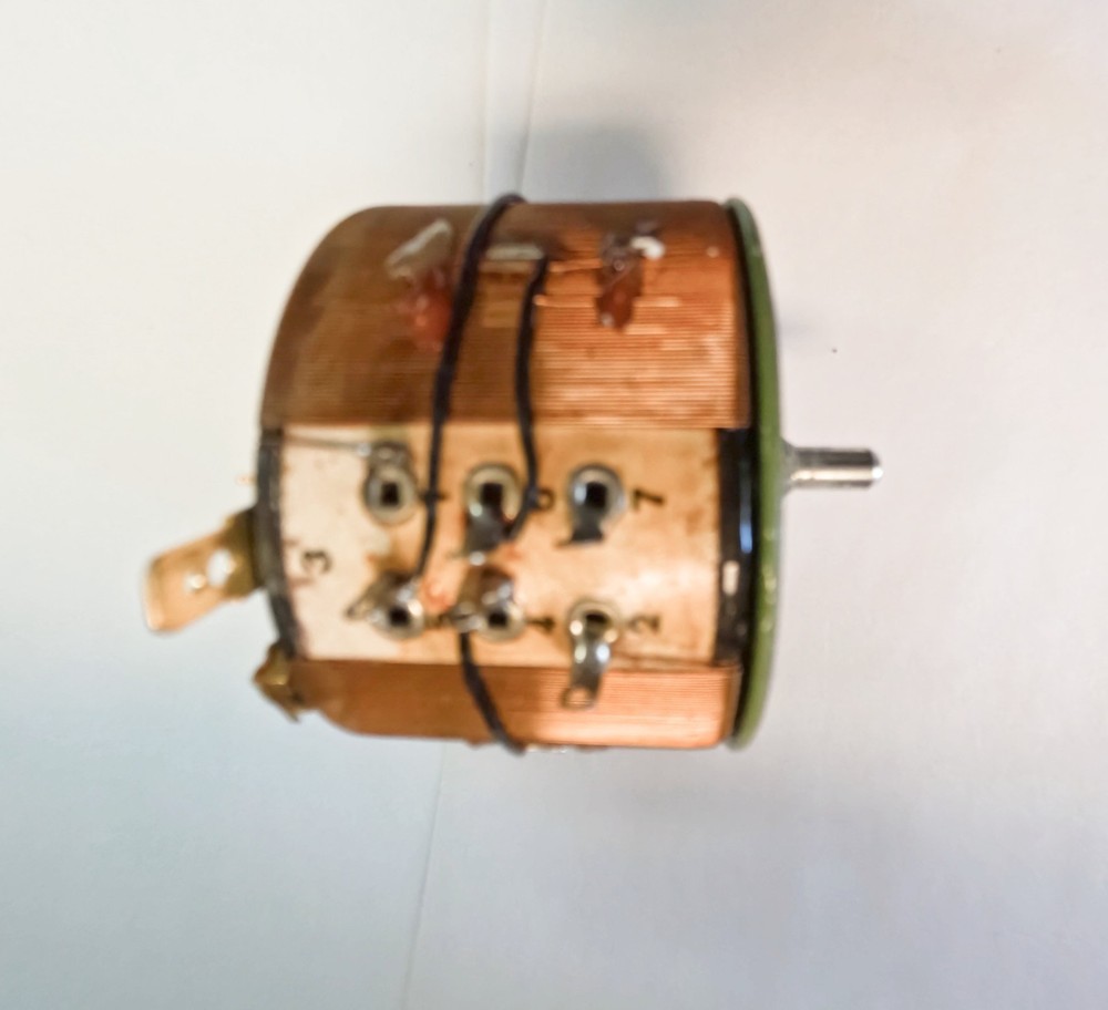 Superior Electric Transformer Variable 10B-1168