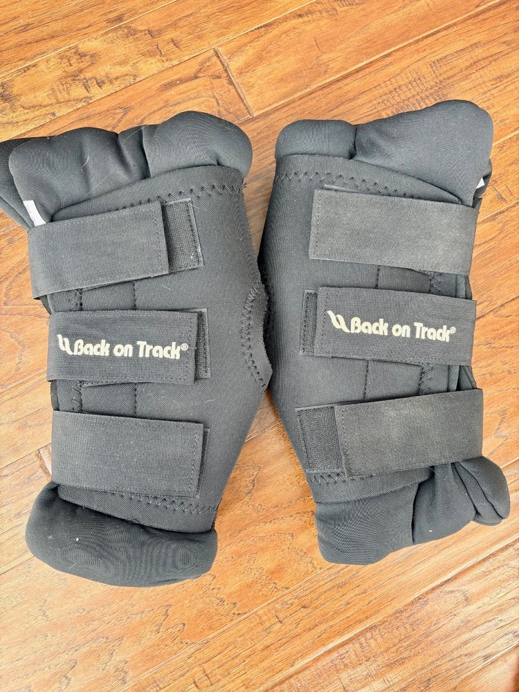 Back On Track Padded Hock Wraps - Small - Black