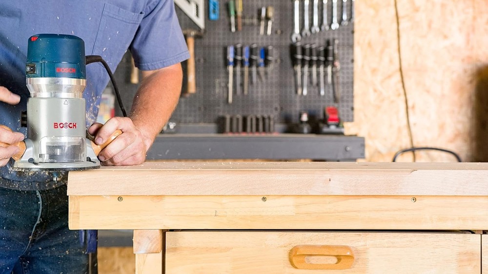 Bosch 1617EVS Fixed-Base Router 2.25HP Variable Speed Control