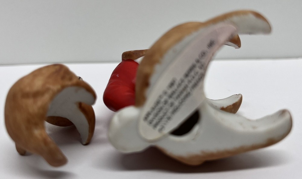 Frolicking Christmas bear candle huggers