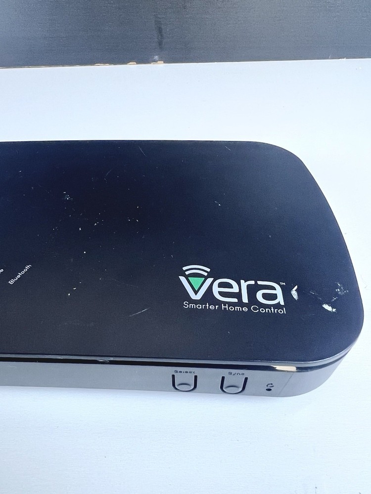 Vera Plus Smart Home Controller Hub Z-Wave ZigBee WiFi Bluetooth VeraPlus US