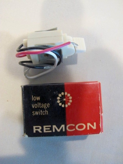 REMCON LOW VOLTAGE SWITCH S-1- NEW IN BOX- FREE SHIP.