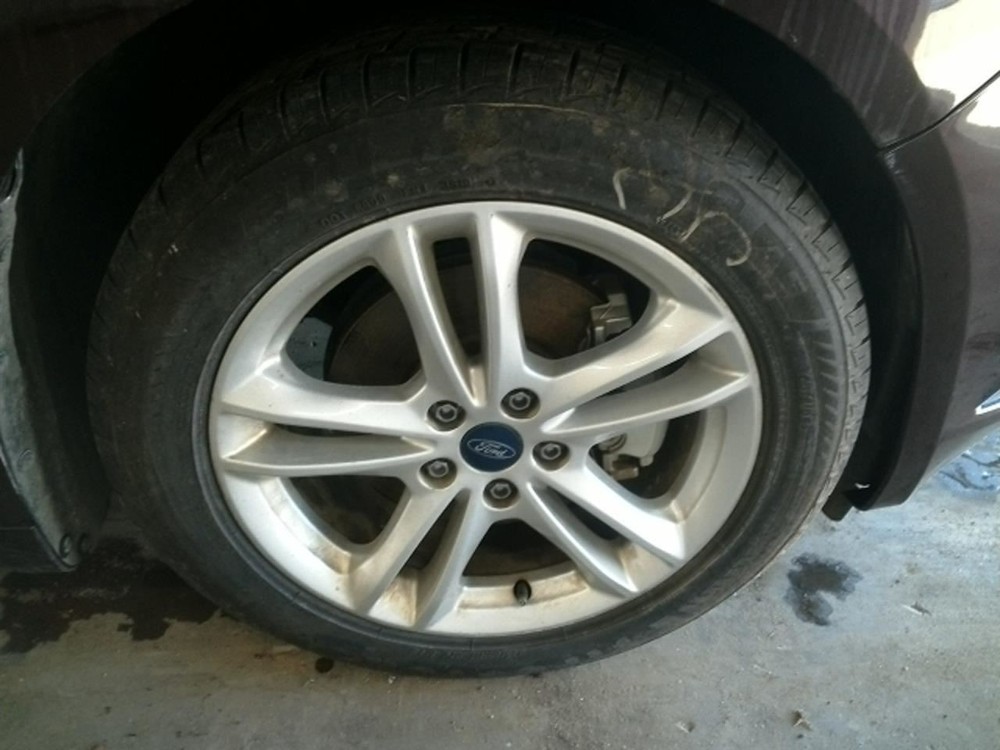 FUSION 2018 High Mounted Stop Light 104728808