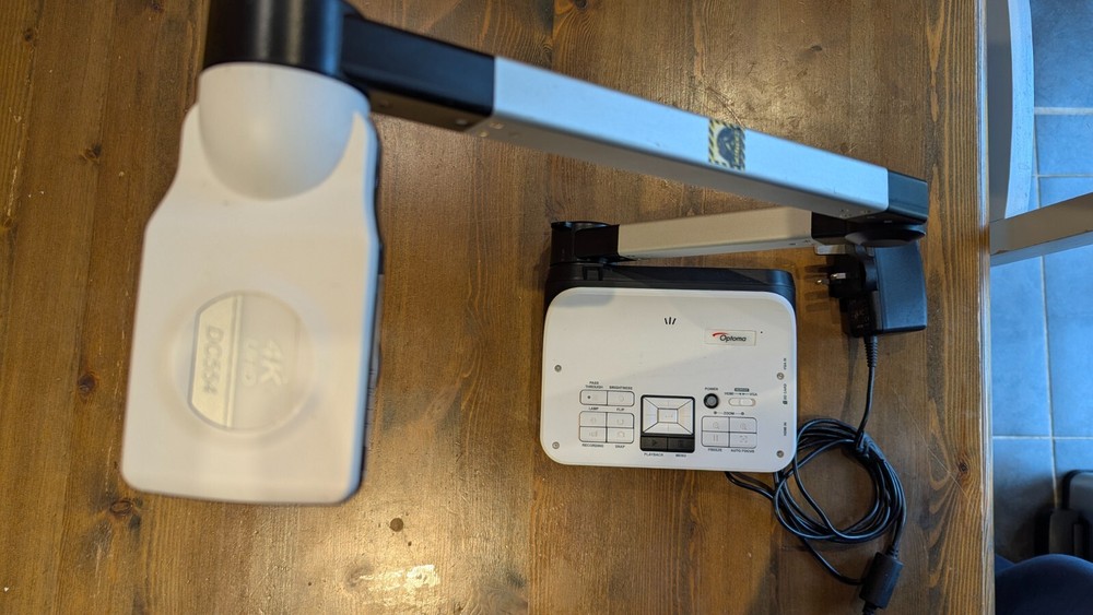 Optoma DC554 4K UHD Document Camera ( Visualiser)