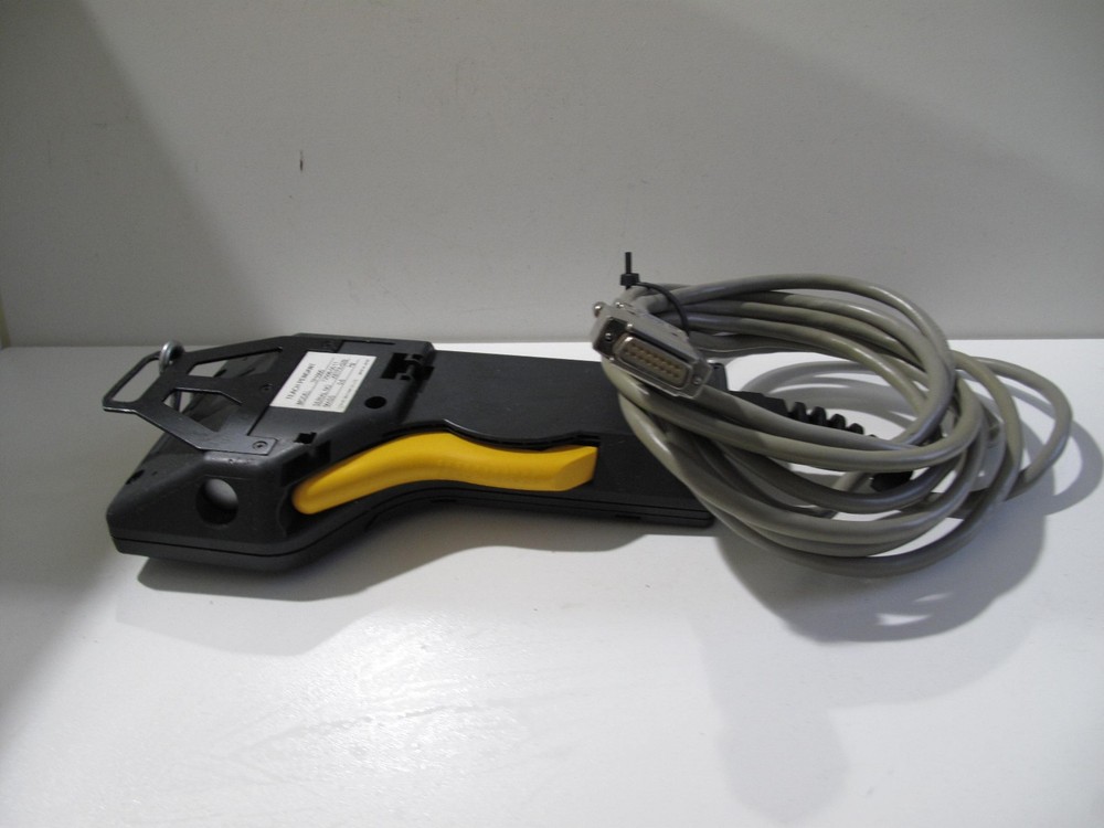 TOSHIBA MACHINE TP1000 TEACH PENDANT