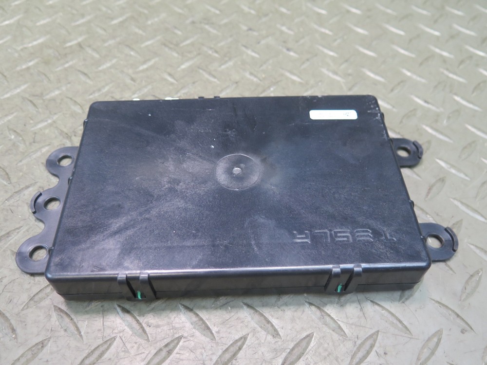2016-2019 TESLA MODEL S 75D AIR SUSPENSION CONTROL MODULE UNIT