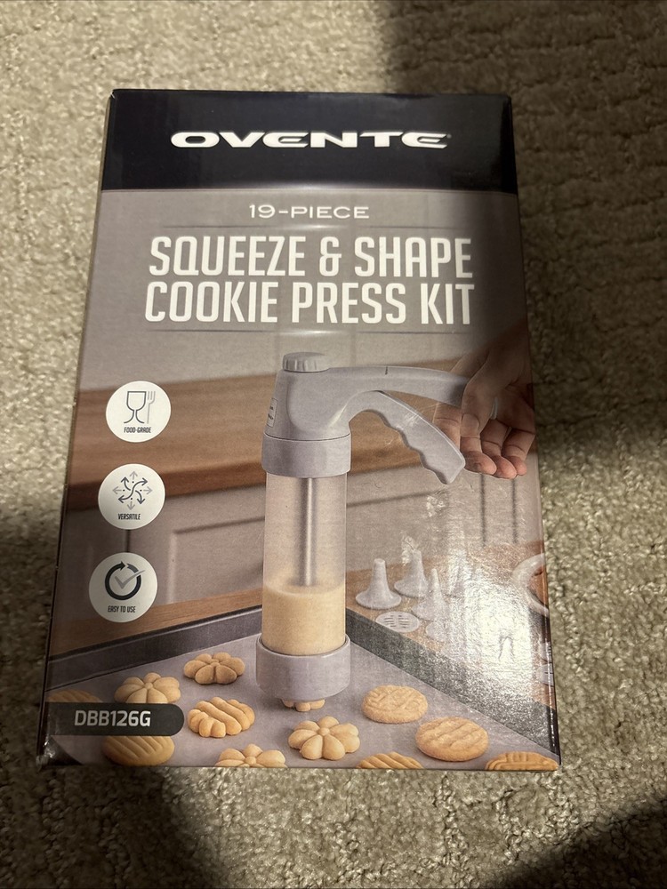 Ovente 19 Piece Squeeze & Shape Cookie Press Kit