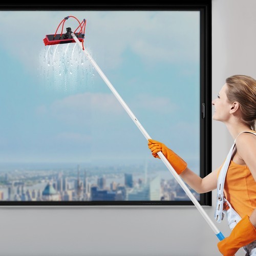 Adjustable Solar Panel Cleaning Brush with Telescopic Pole for Easy Use