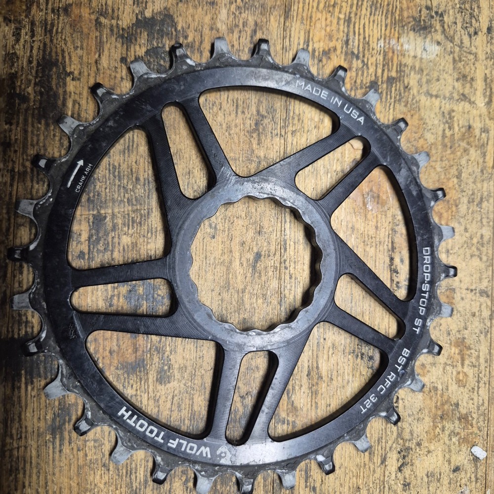 Wolf Tooth Drop Stop 32 t chainring
