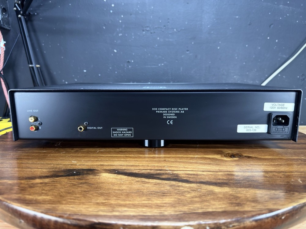 Primare D20 CD Player W/ Original Manual