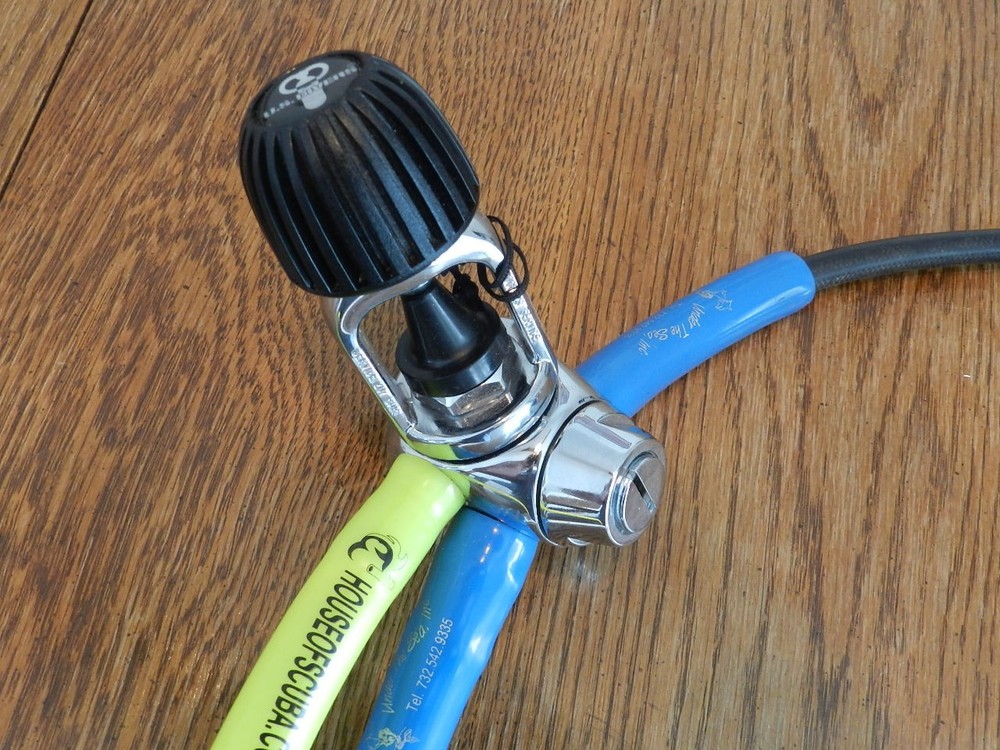 US DIVERS MICRA REGULATOR SET- NEW-SERVICED