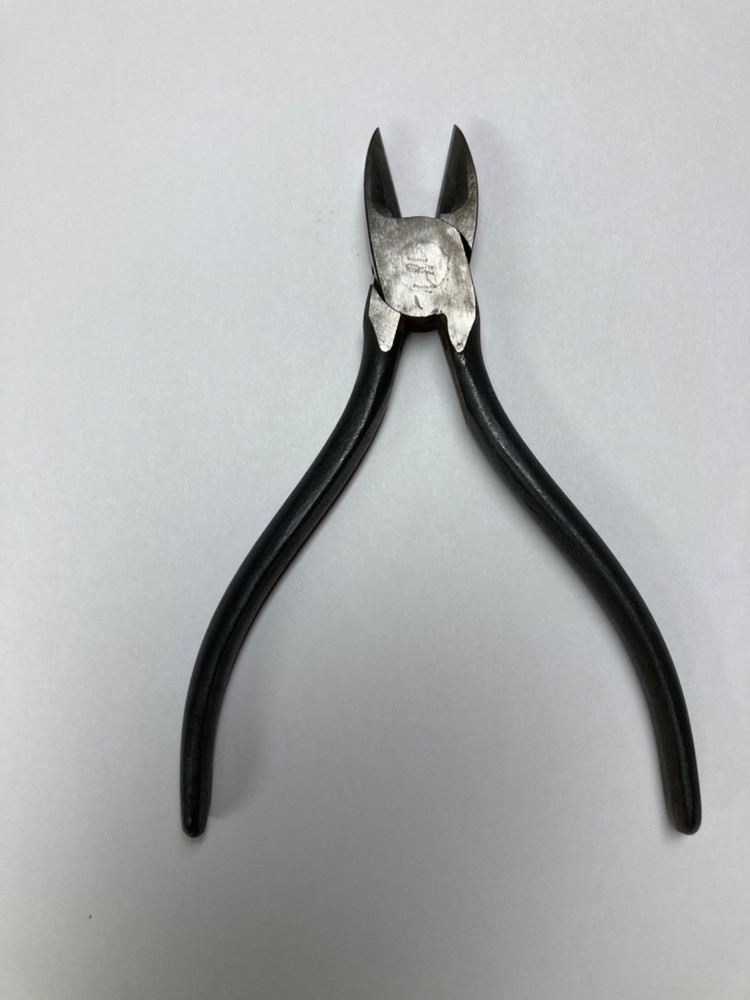 Utica 44-5 wire cutter