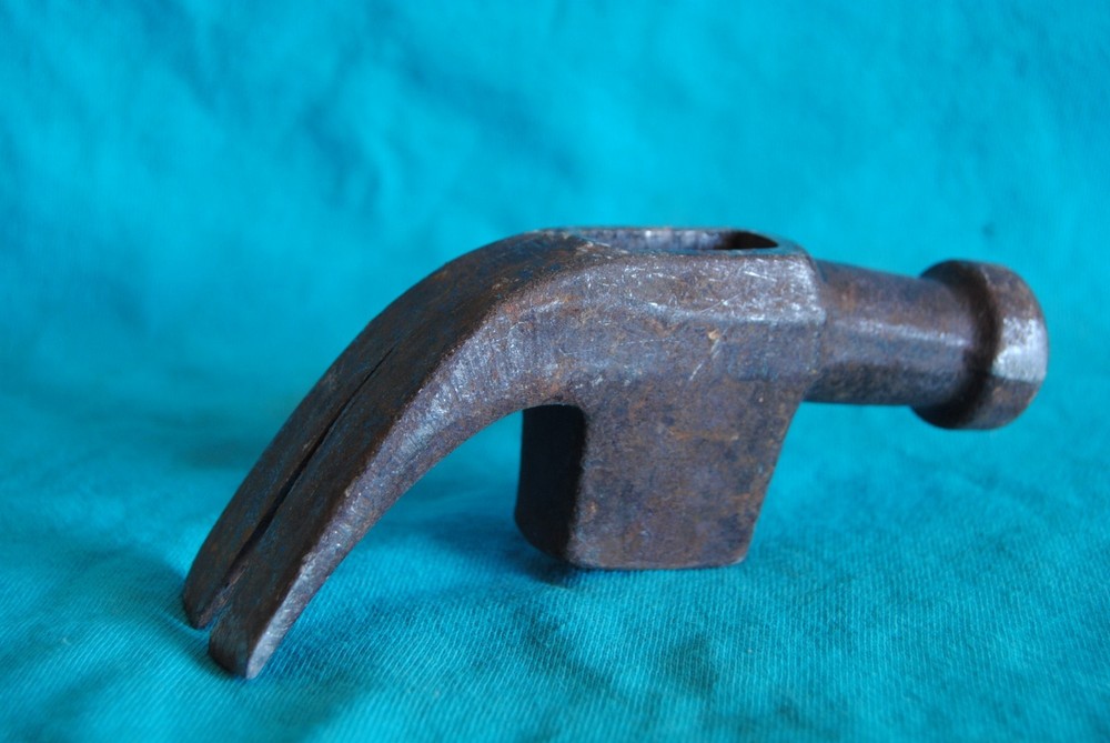 vintage unknown claw hammer head