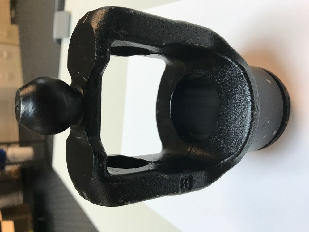 Outer tube yoke for Category 4 PTO