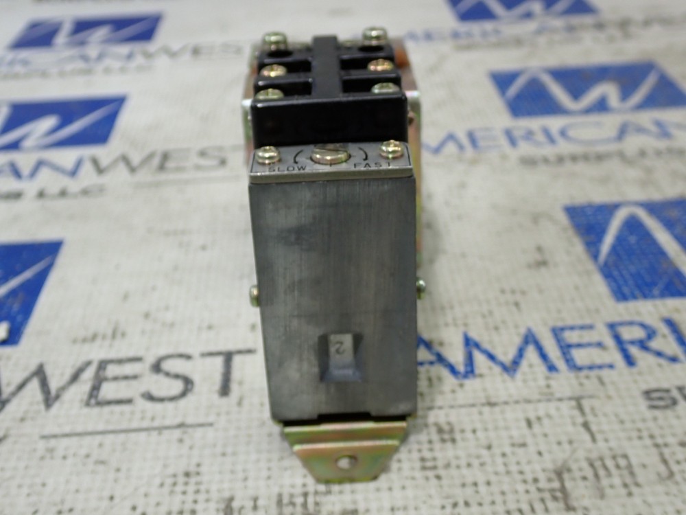 TEC SAT-201A Pneumatic Timing Relay 120V Coil 0.2-180SEC