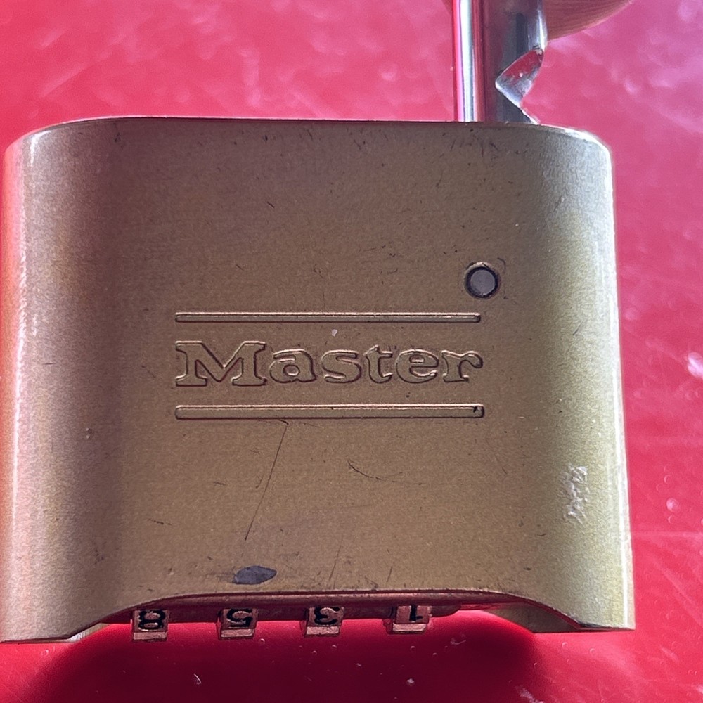 Master Lock 175D Combination Padlock B17 Have combination No Key