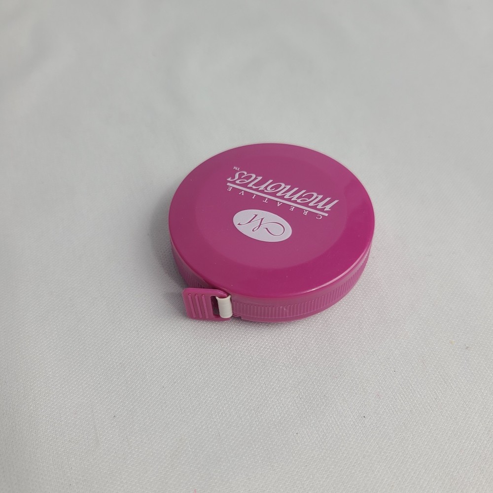 Creative Memories Retractable Tape Measurer Tool 5' / 60" Ruler Flexible Button