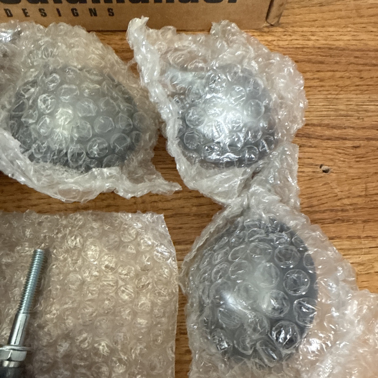 Salamander Synergy Saturn Wheels - Set of 6. SA/C/6 NOS Replacement Accessory