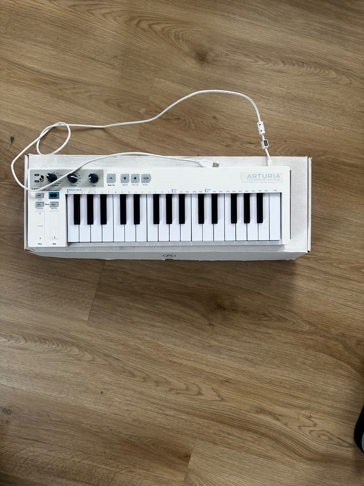 Arturia KeyStep 32-Note MIDI USB DAW Universal Sequencing Controller