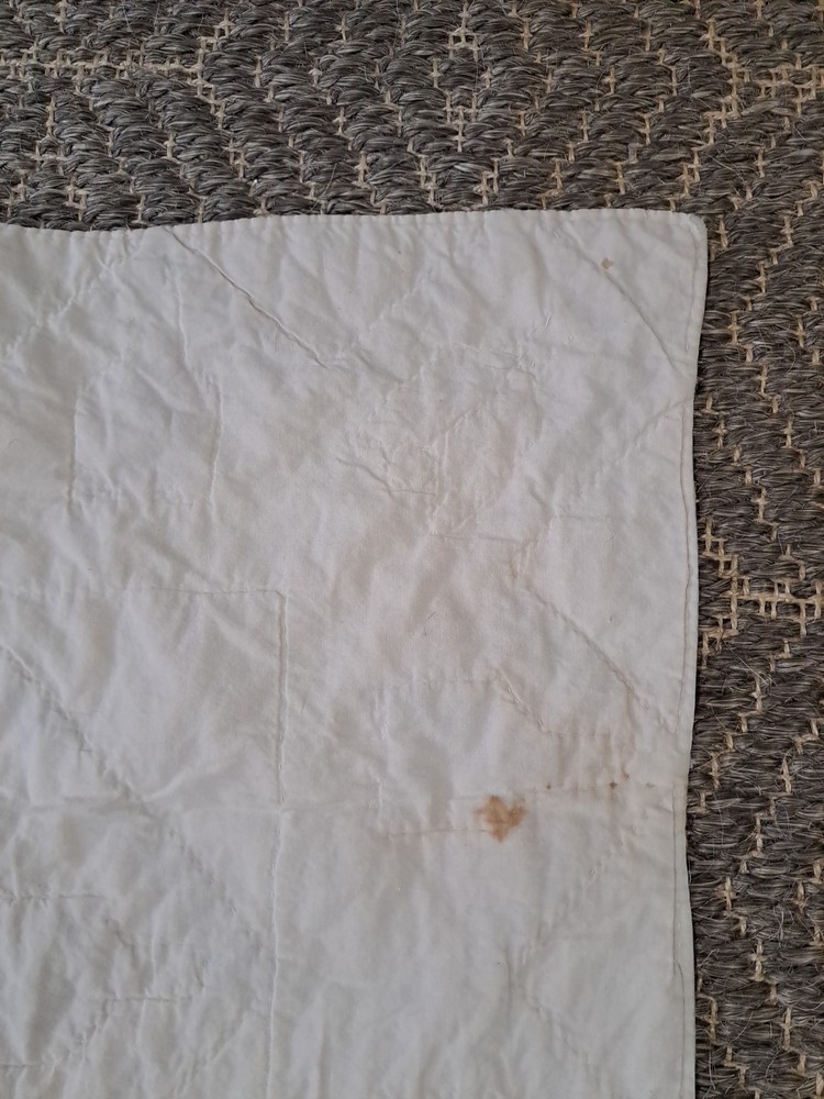 Vintage Geometric Tulip Pattern Cotton Quilt Unknown Maker