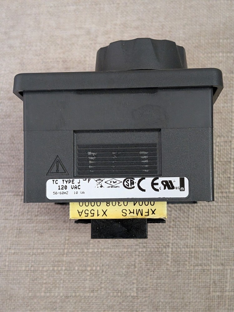 Watlow LV Series Temperature Limit Controller LVC1HU02000250A Type J